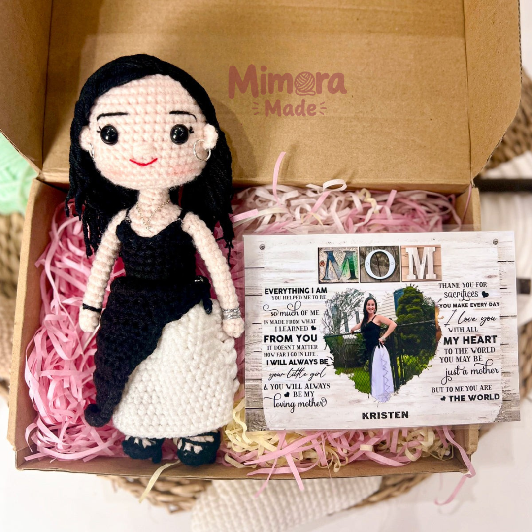 Personalized Crochet Doll with Photo Card "Mom Everything I Am"